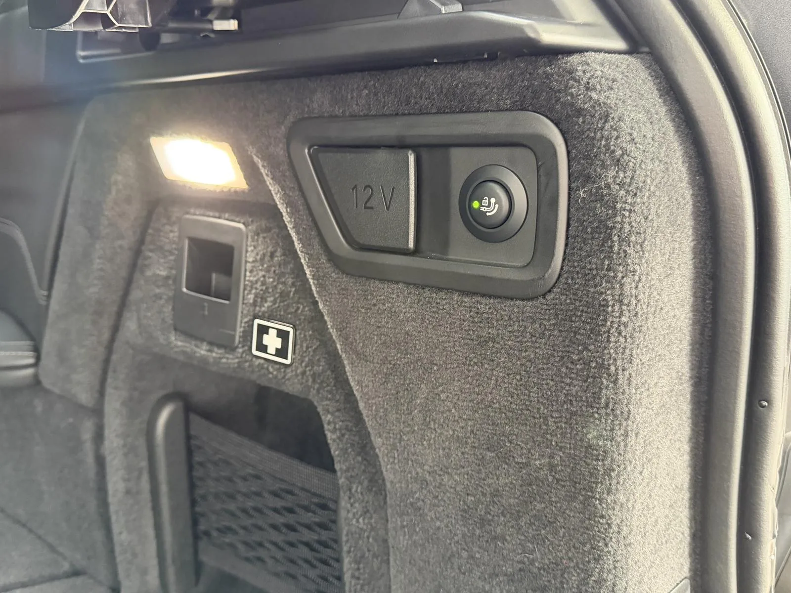 2025 BMW X7 40d M Sport Pro, 29/30