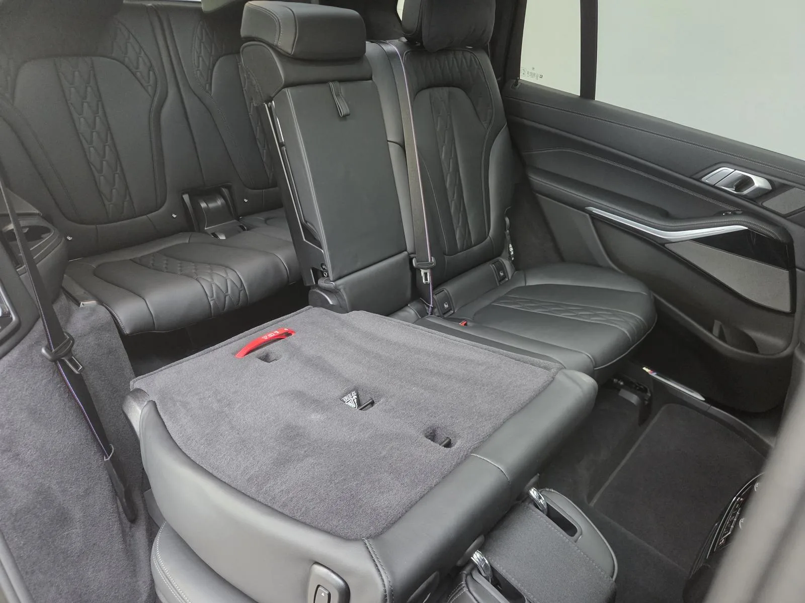 2025 BMW X7 40d M Sport Pro, 30/30