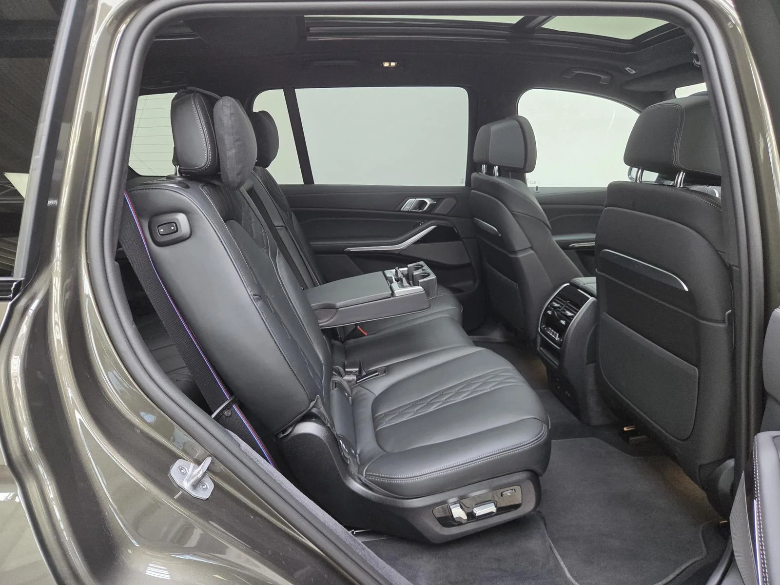 2025 BMW X7 40d M Sport Pro, 27/30
