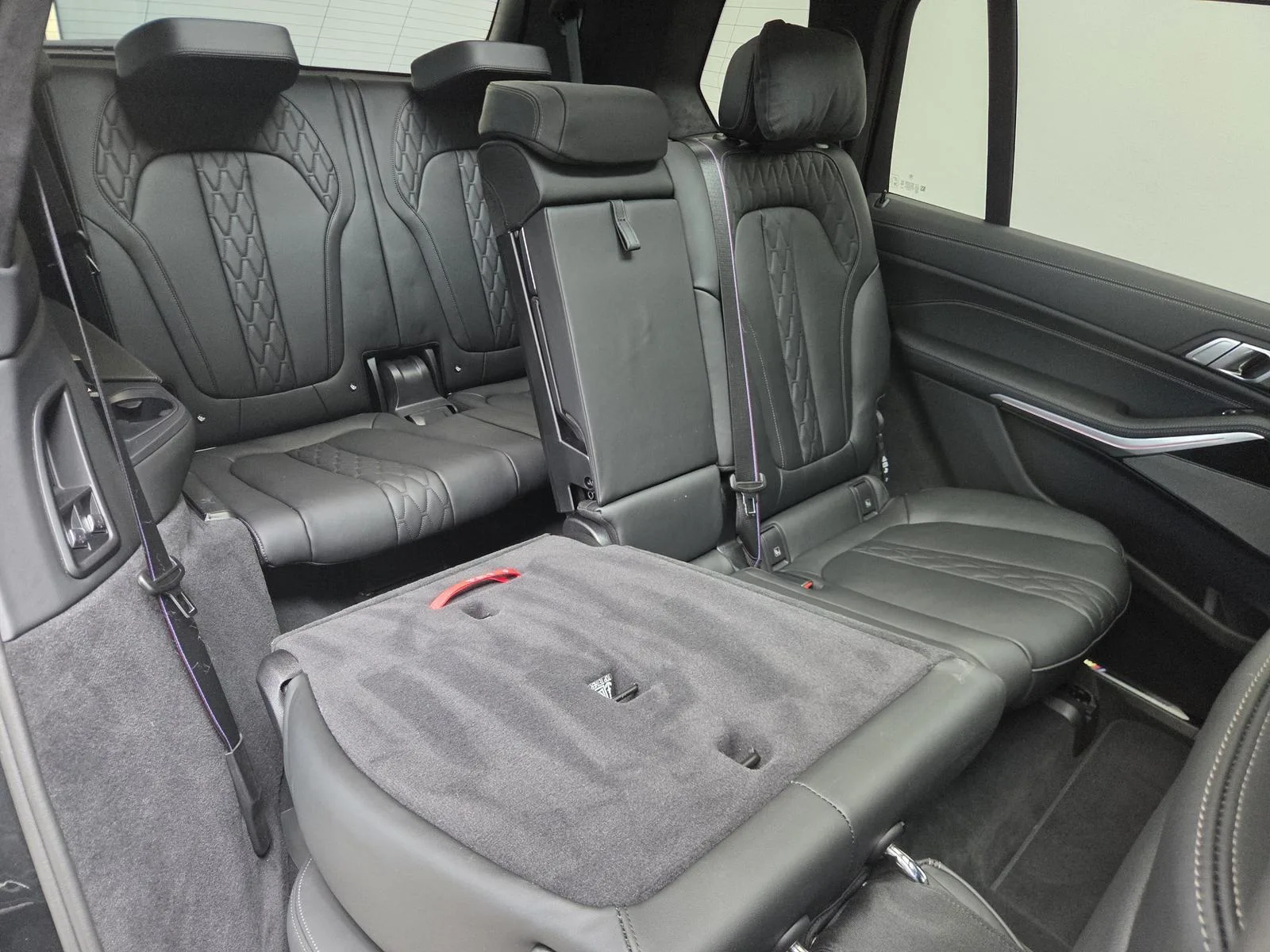 2025 BMW X7 40d M Sport Pro, 30/30