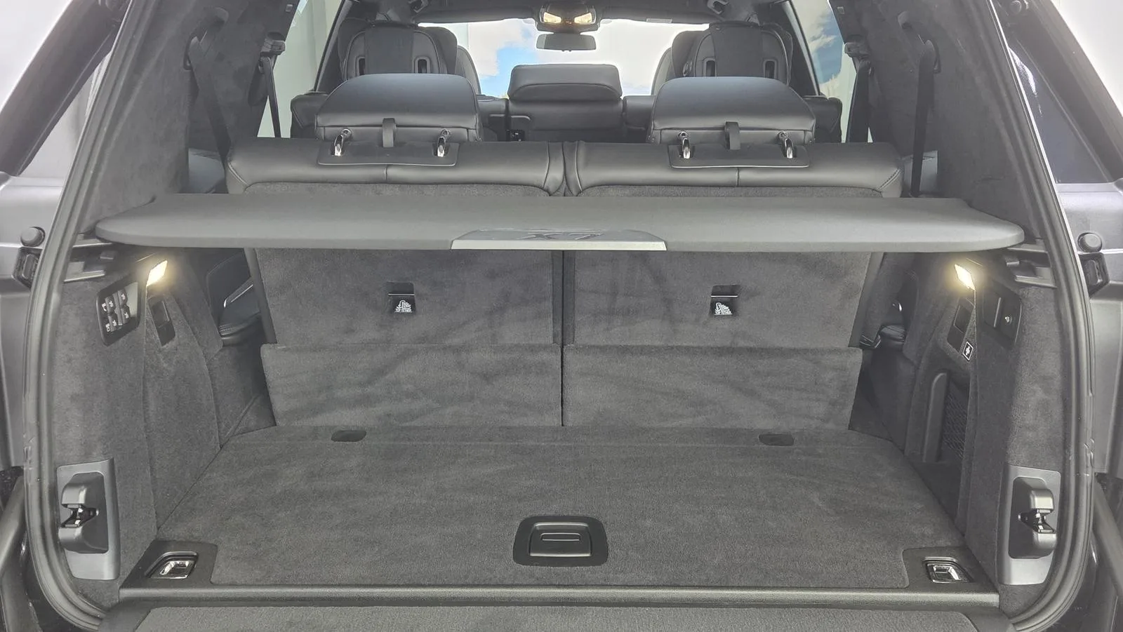 2025 BMW X7 40d M Sport Pro, 23/30
