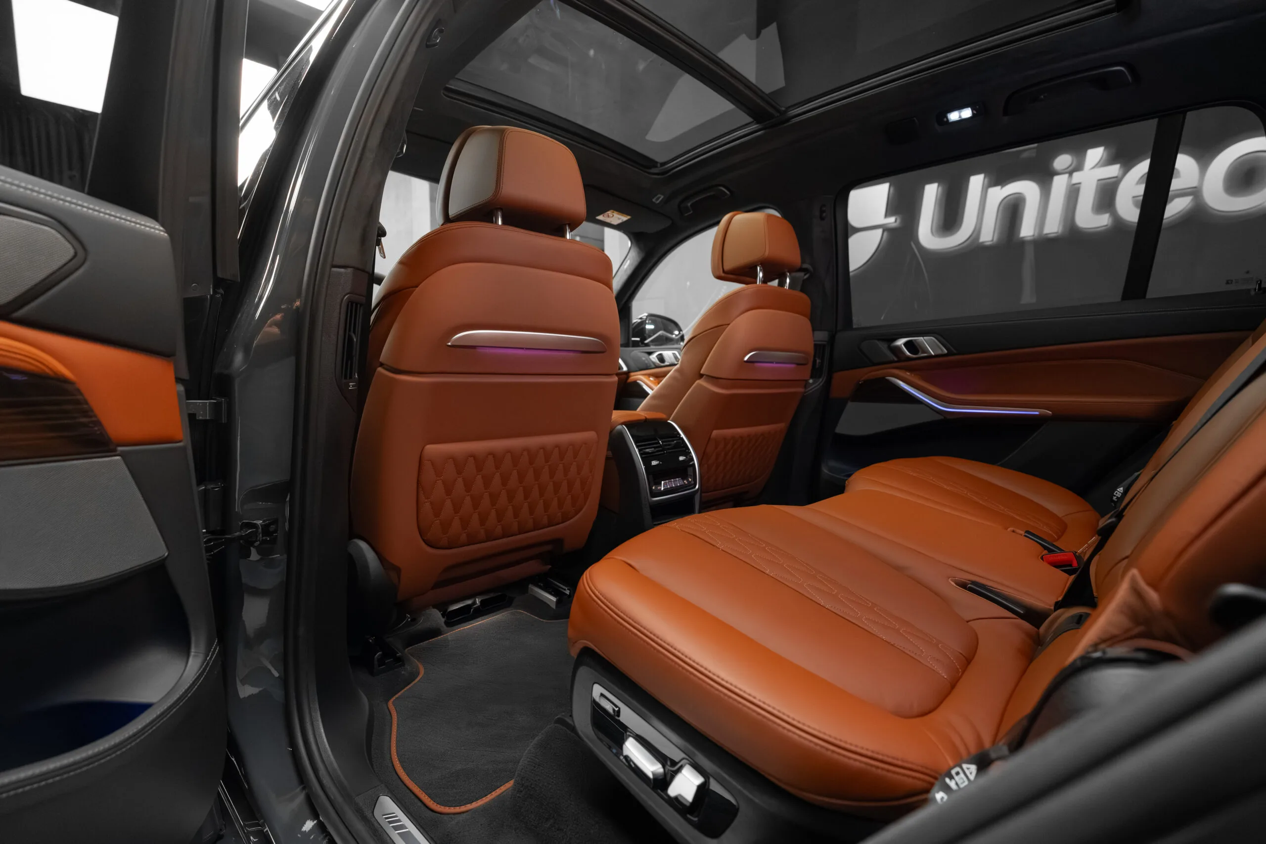 2025 BMW X7 40d M Sport Pro, 28/30