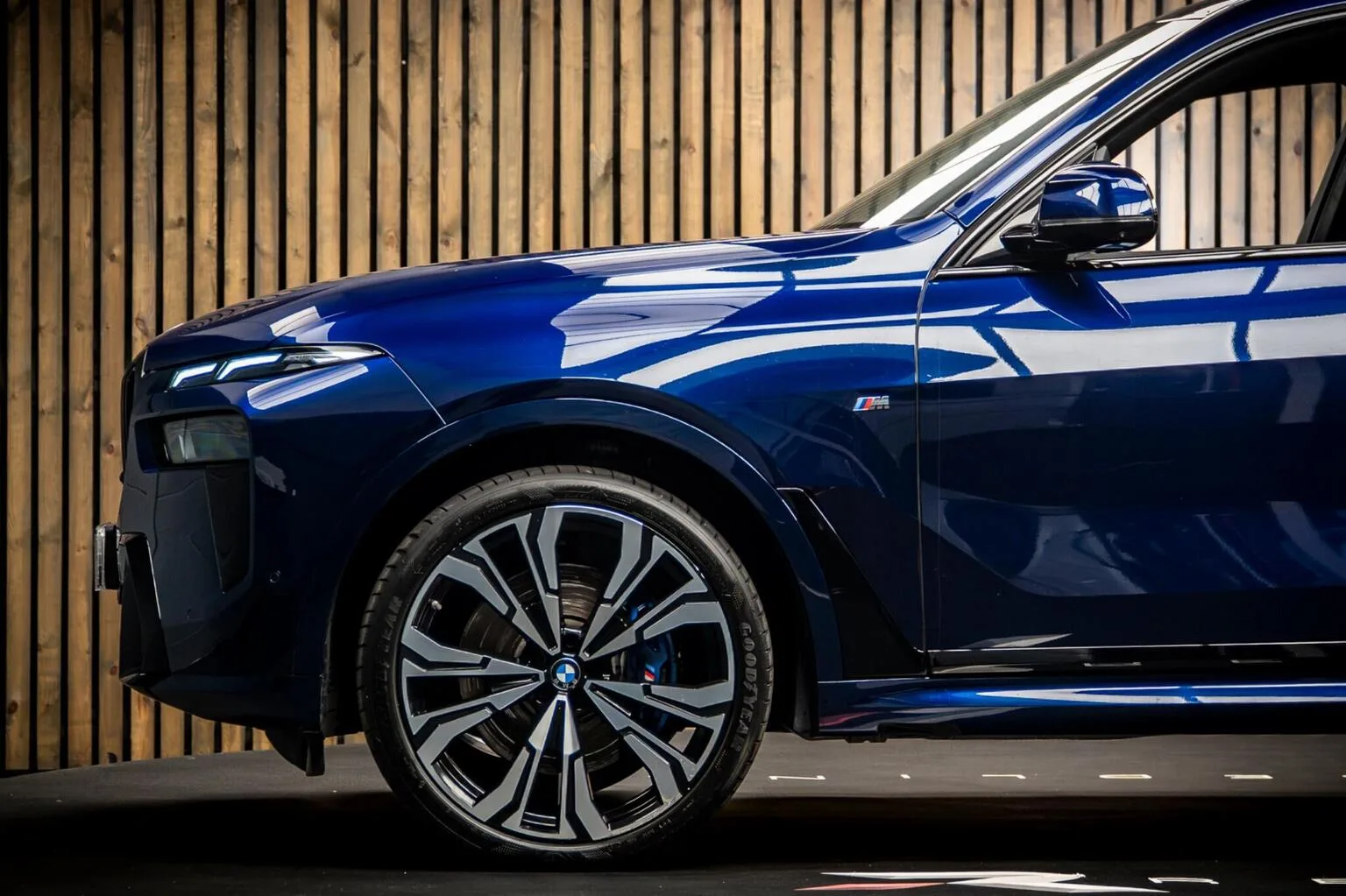 2025 BMW X7 40i M Sport, 8/30
