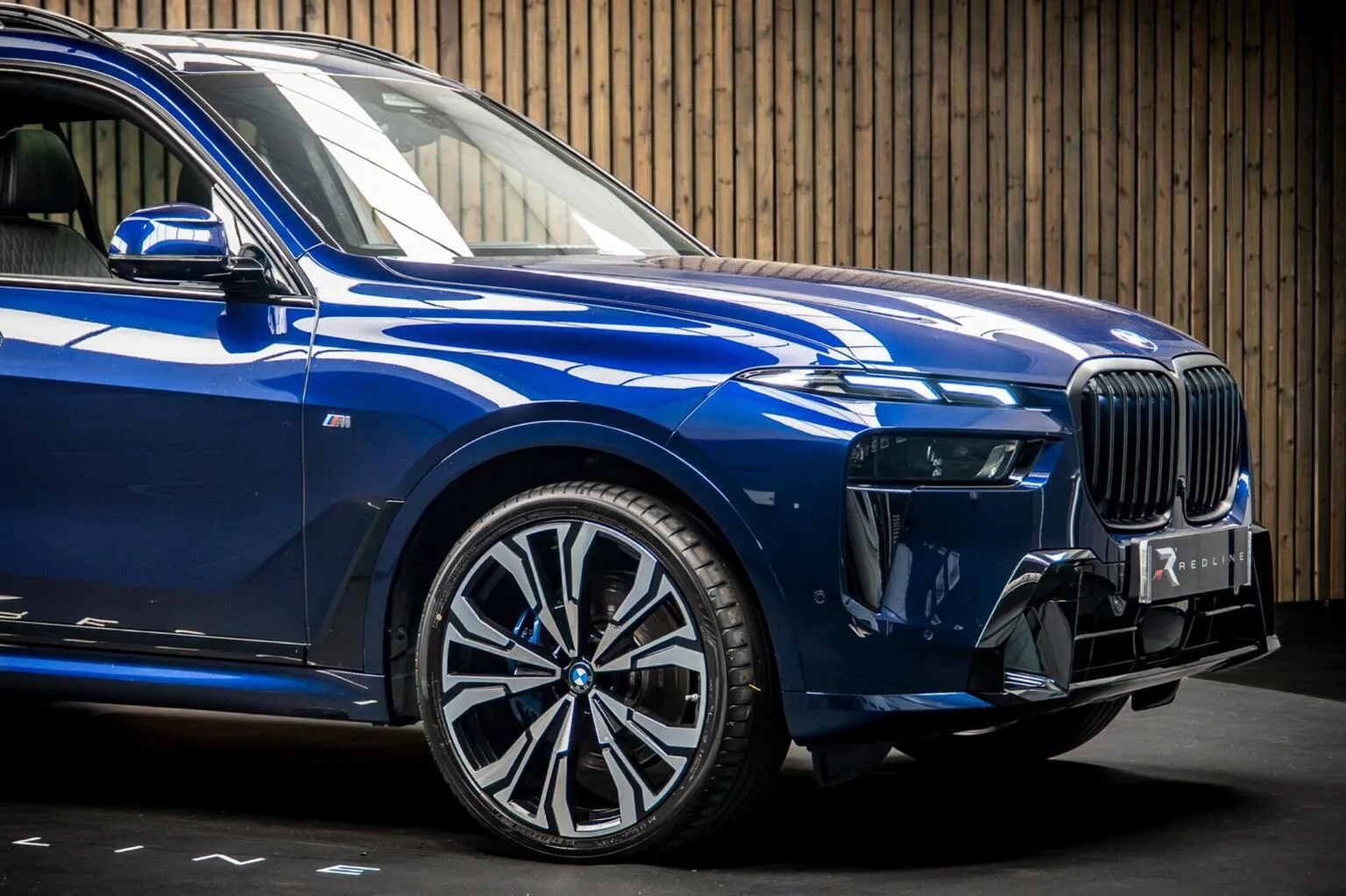 2025 BMW X7 40i M Sport, 9/30