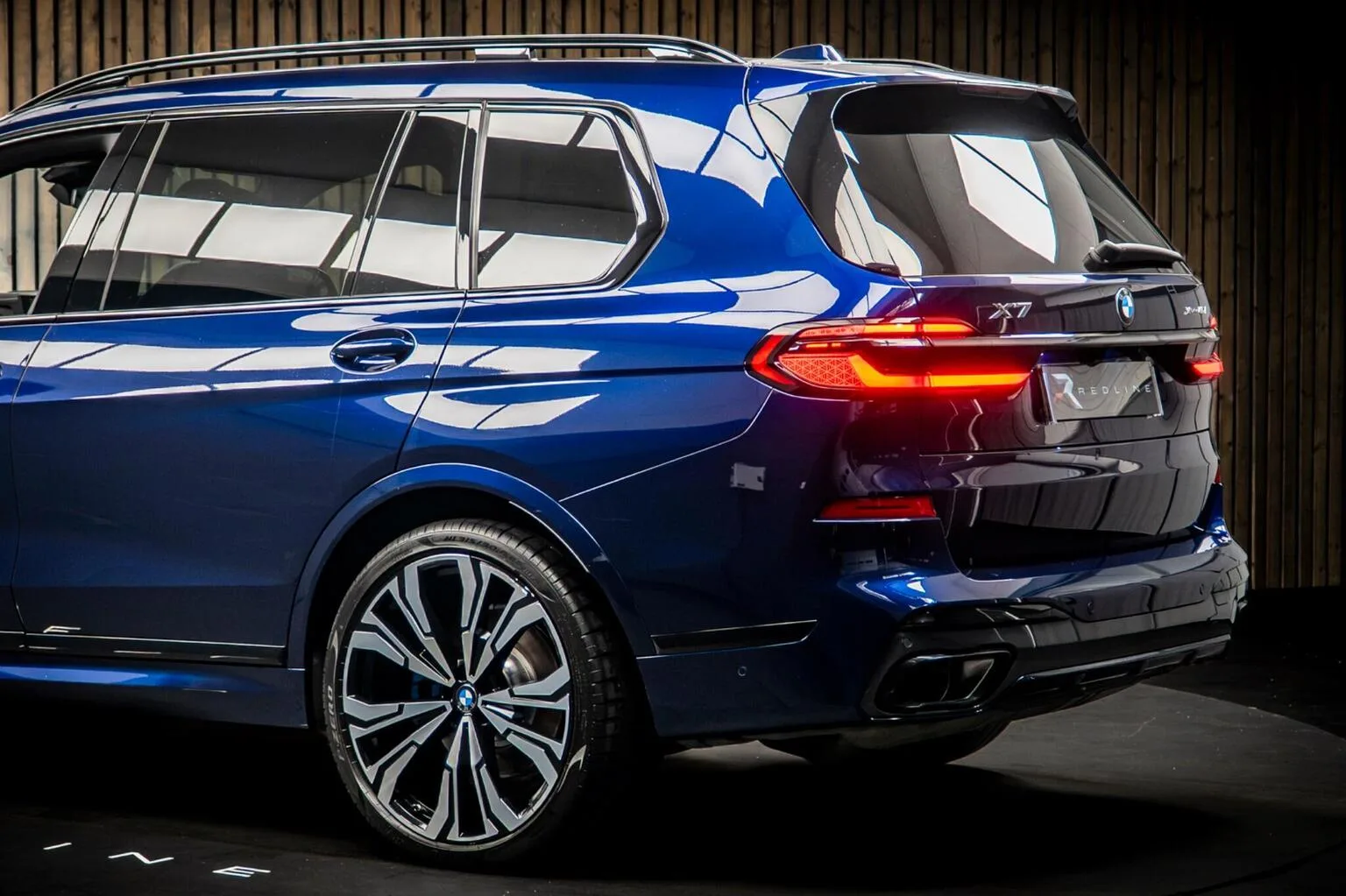 2025 BMW X7 40i M Sport, 16/30