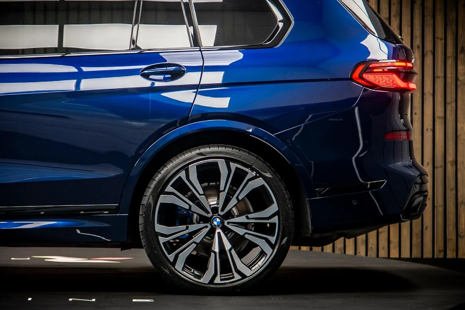 2025 BMW X7 40i M Sport, 17/30