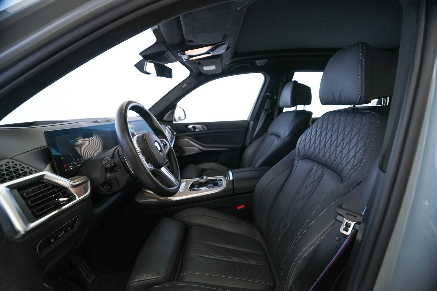 2025 BMW X7 xDrive40i, 5/19