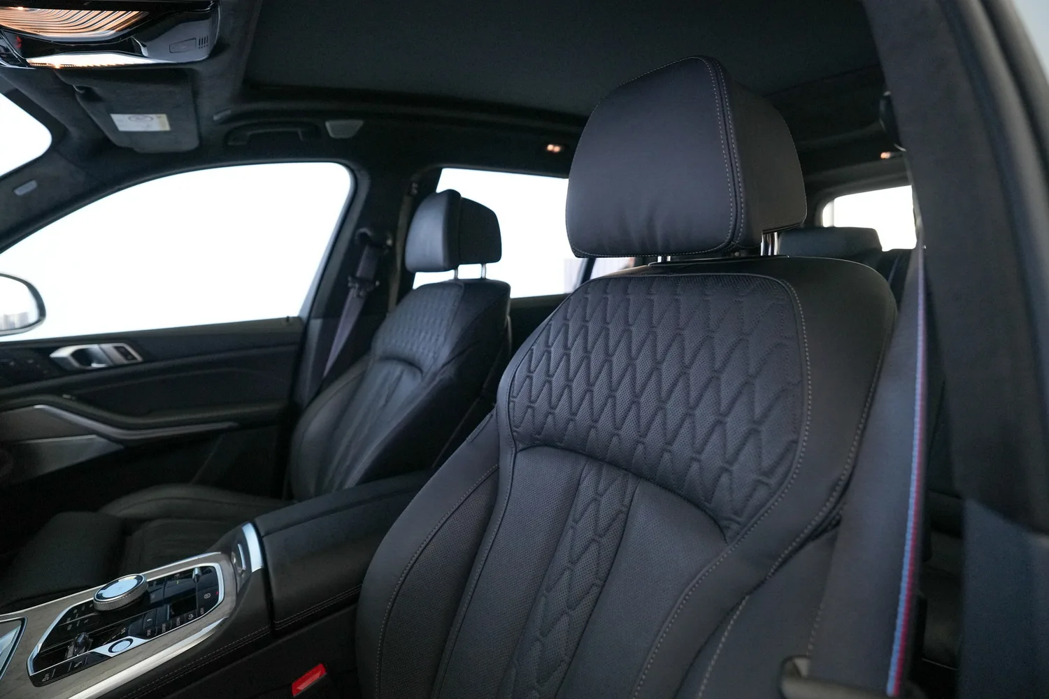 2025 BMW X7 xDrive40i, 6/19