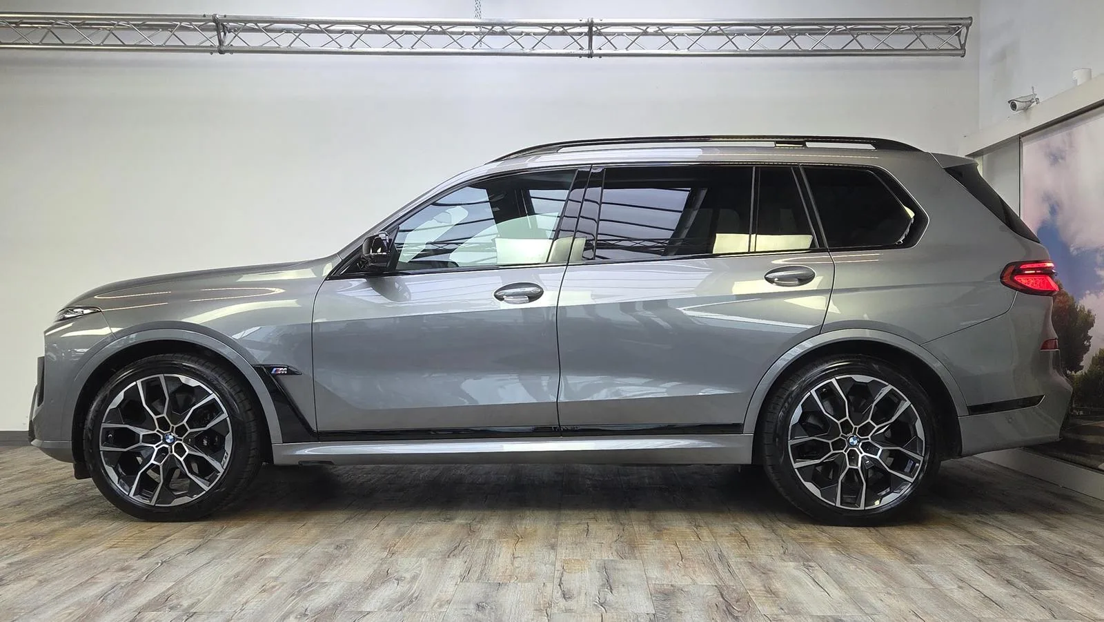 2025 BMW X7 M60i, 3/30
