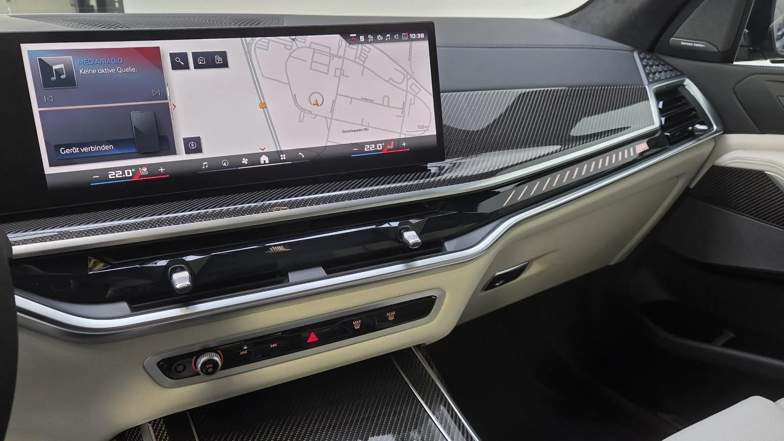 2025 BMW X7 M60i, 10/30