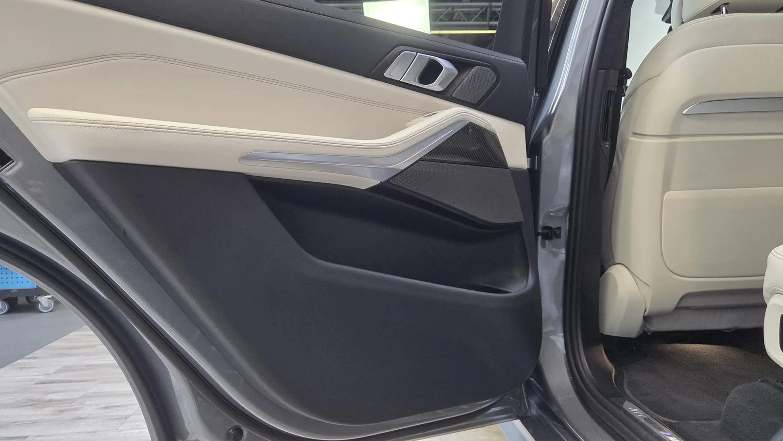 2025 BMW X7 M60i, 20/30