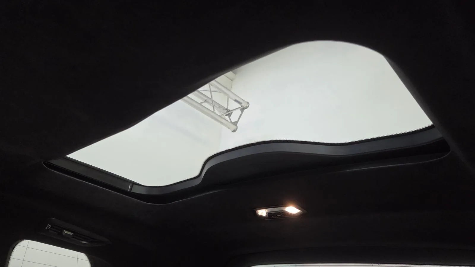 2025 BMW X7 M60i, 21/30