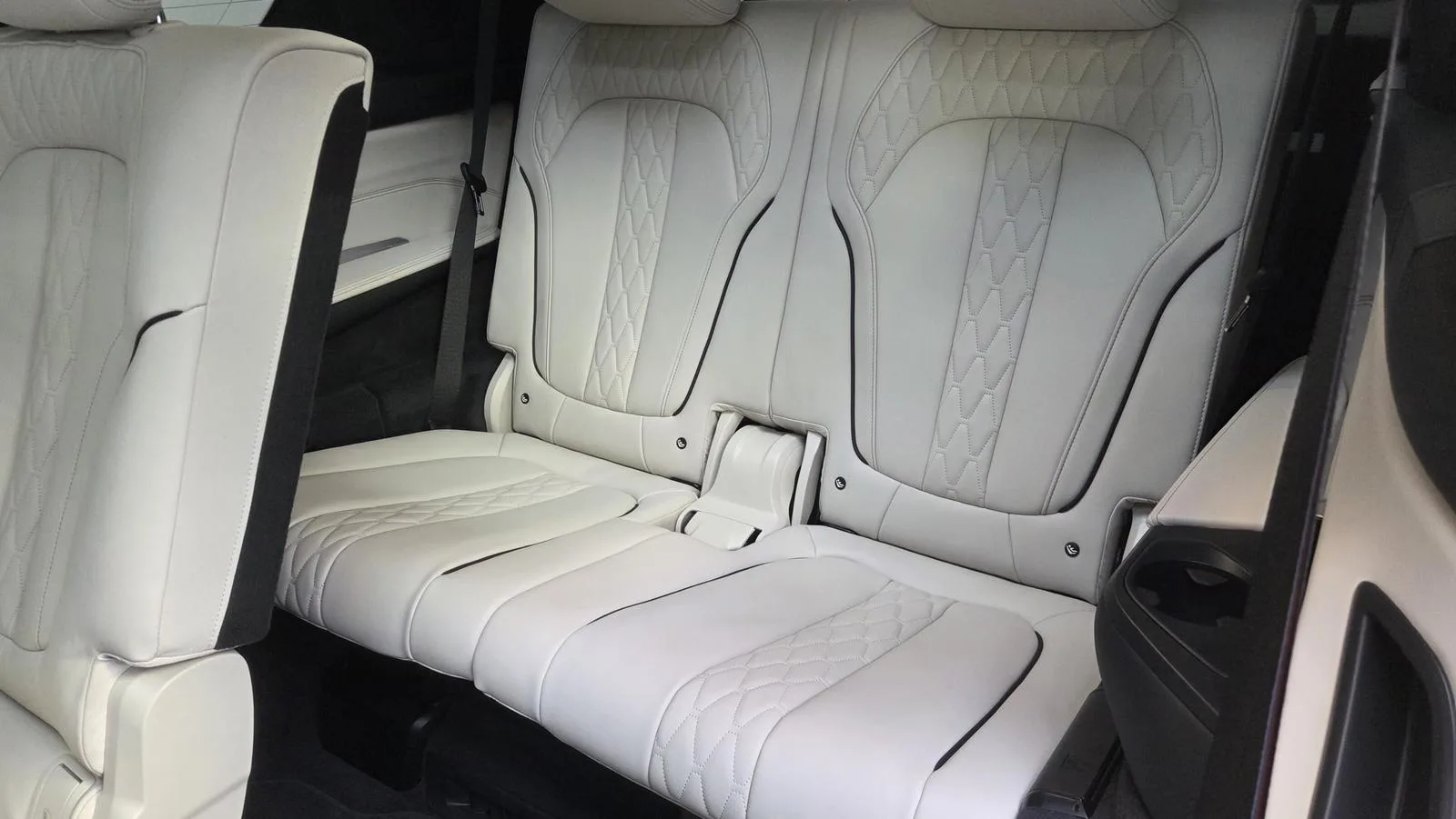 2025 BMW X7 M60i, 22/30
