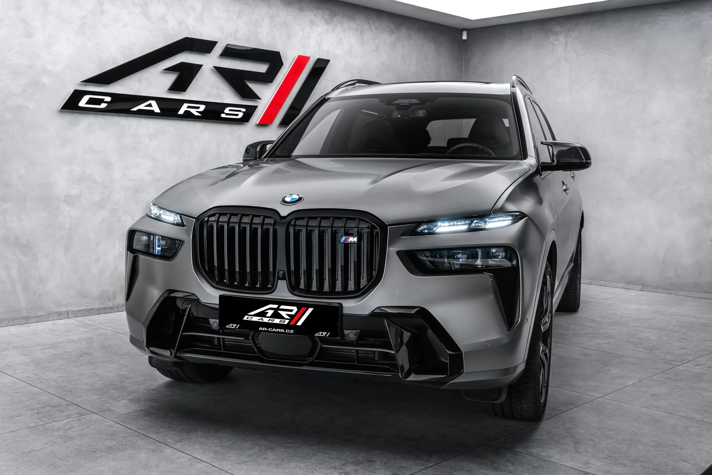 2025 BMW X7 M60i Individual, 3/30