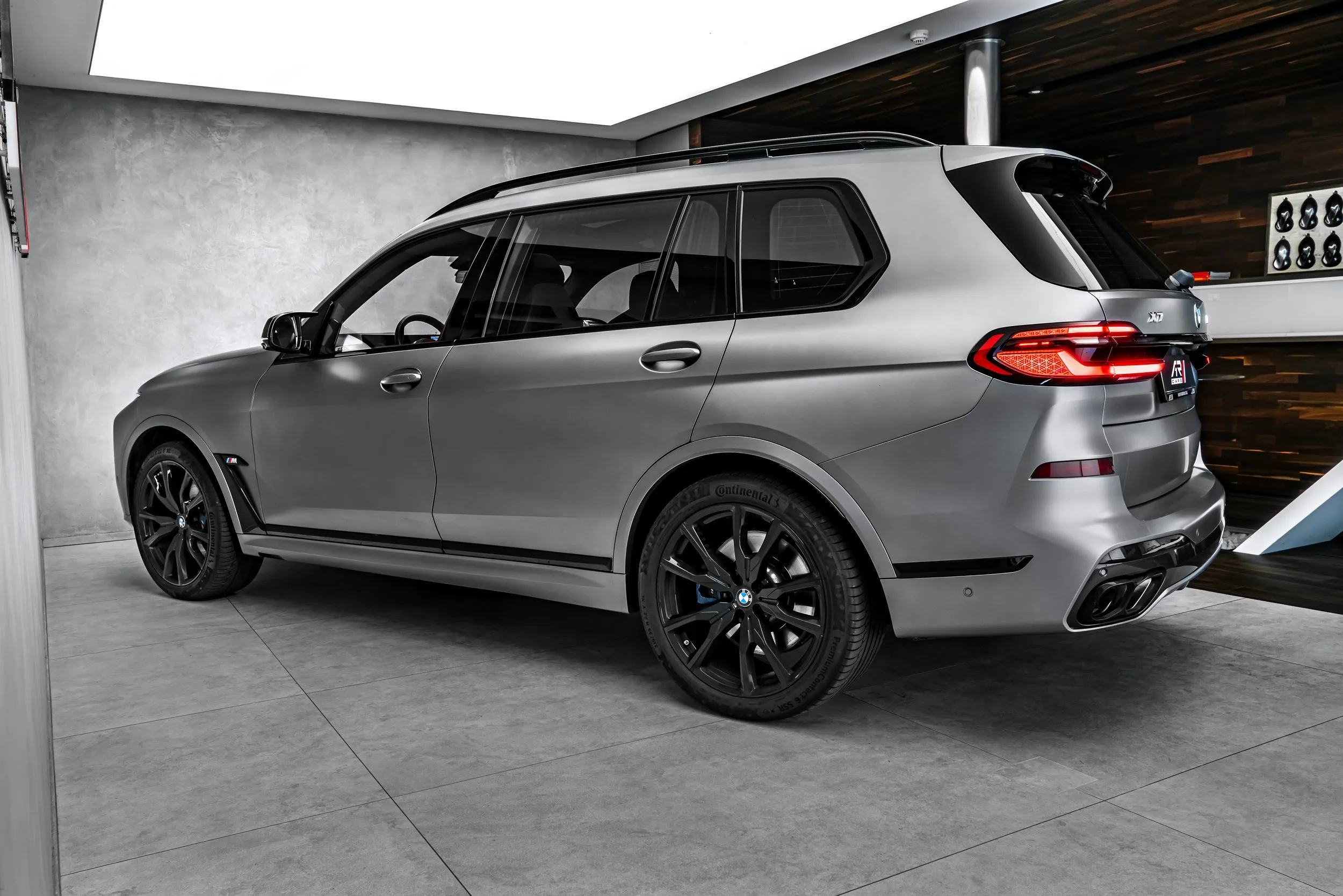 2025 BMW X7 M60i Individual, 7/30