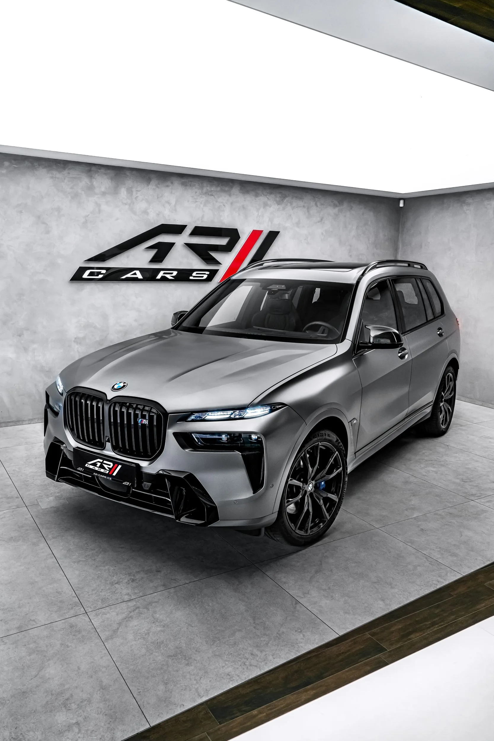 2025 BMW X7 M60i Individual, 8/30