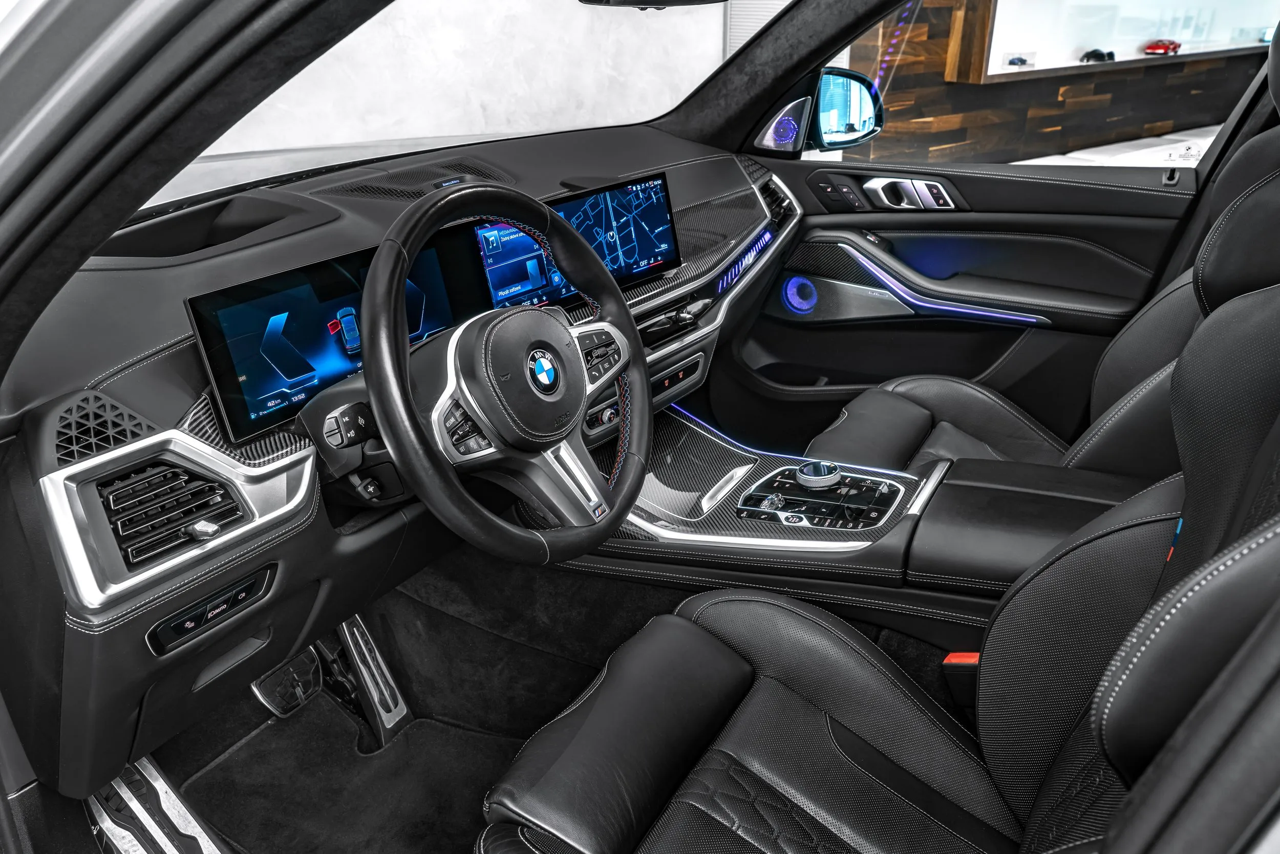 2025 BMW X7 M60i Individual, 14/30
