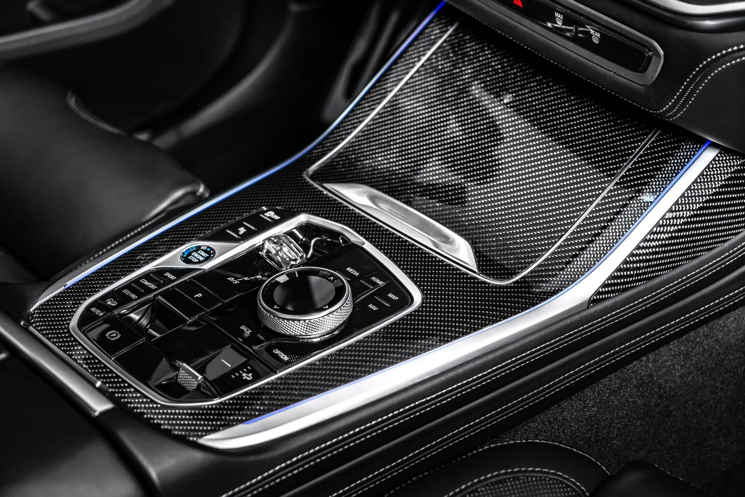 2025 BMW X7 M60i Individual, 21/30