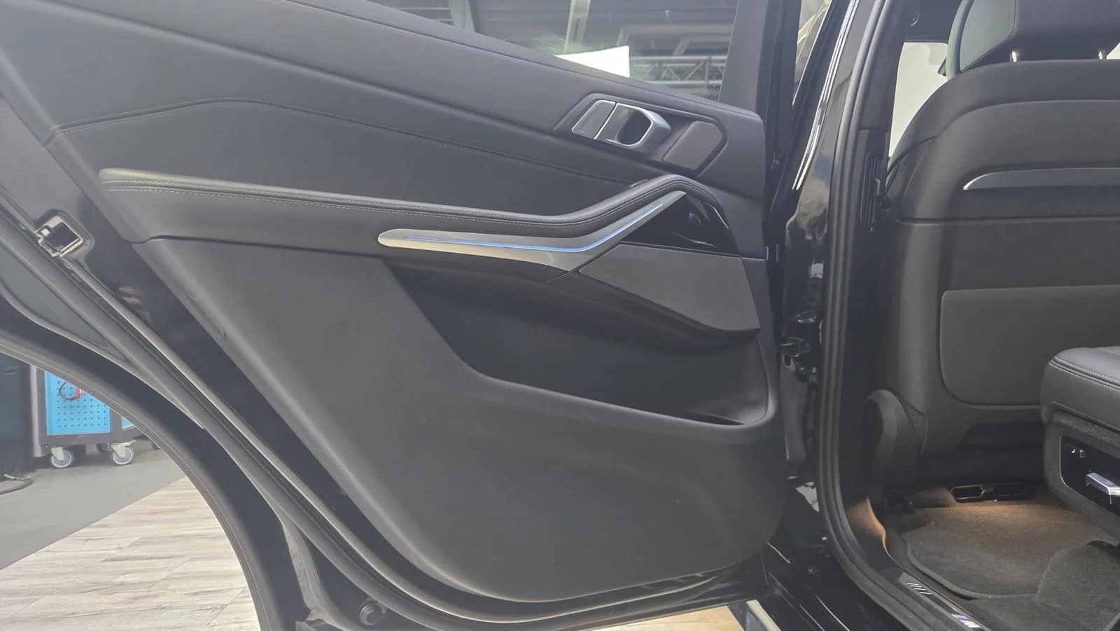 2025 BMW X7 xDrive40d M Sport Pro, 20/30