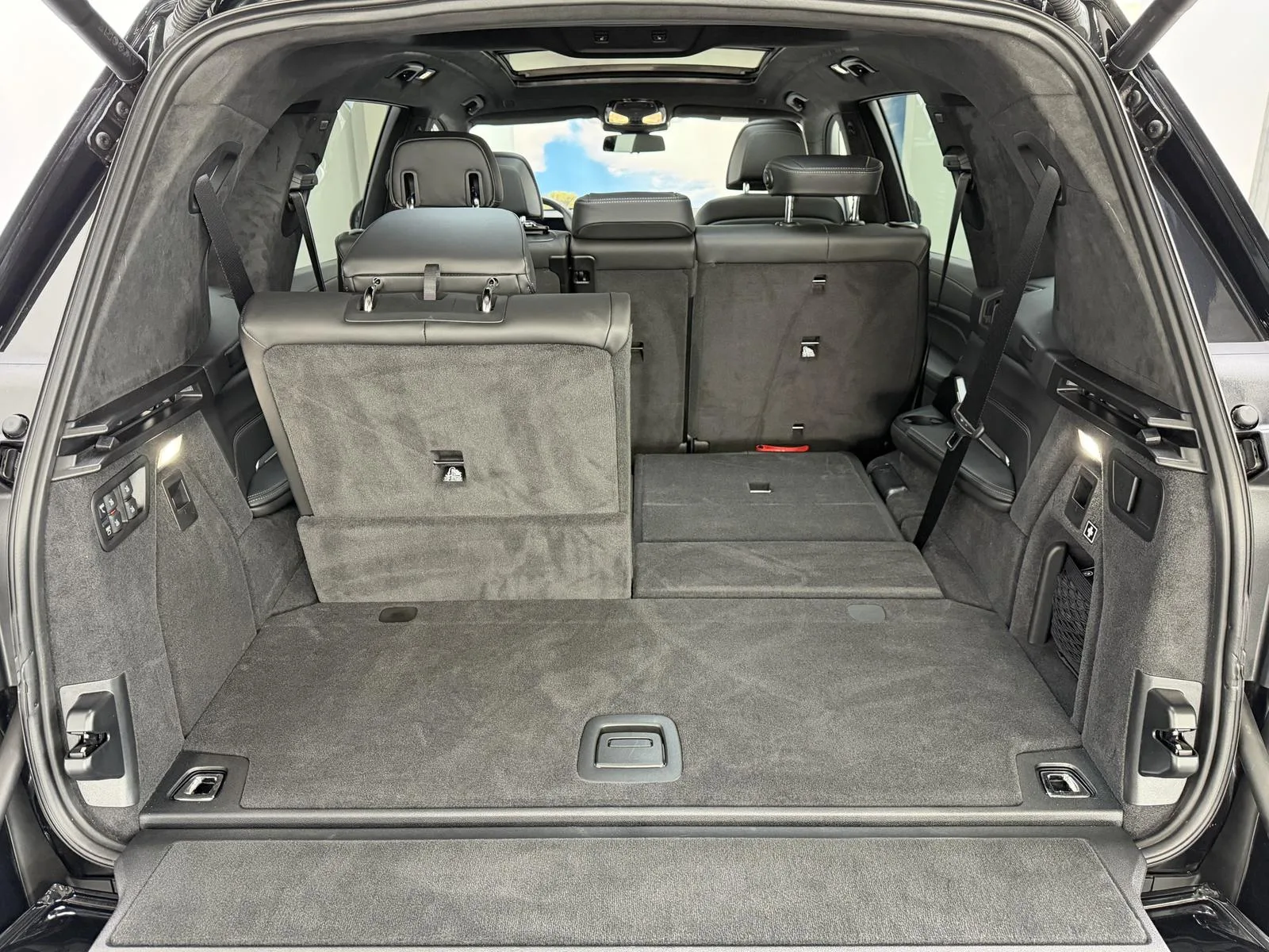 2025 BMW X7 xDrive40i M Sport Pro, 22/30
