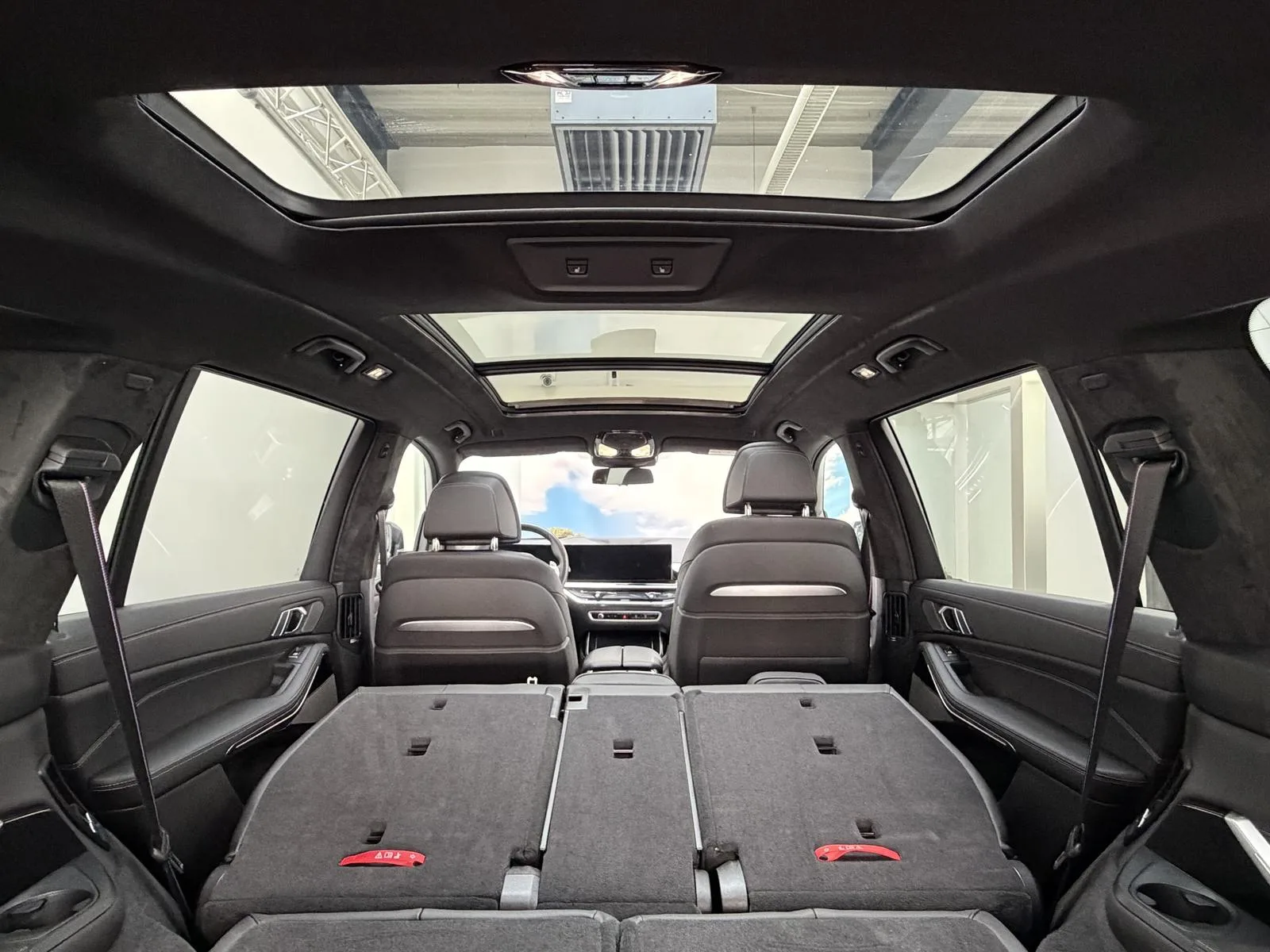 2025 BMW X7 xDrive40i M Sport Pro, 26/30