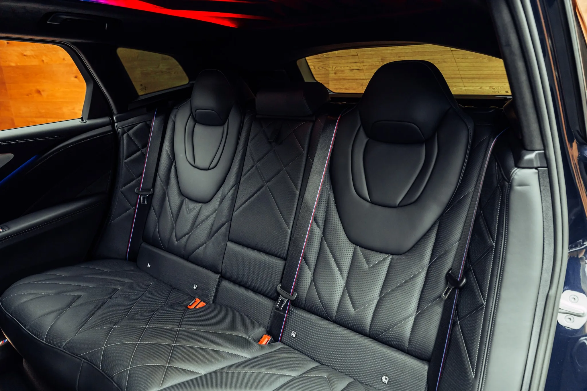 2025 BMW XM 50e, 8/22