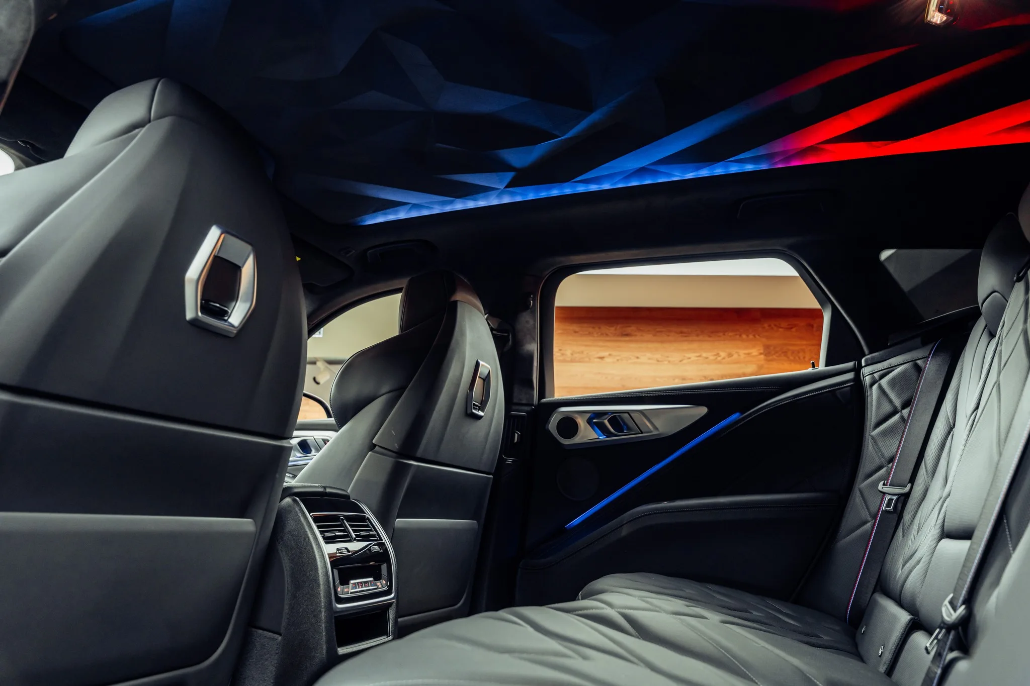 2025 BMW XM 50e, 9/22