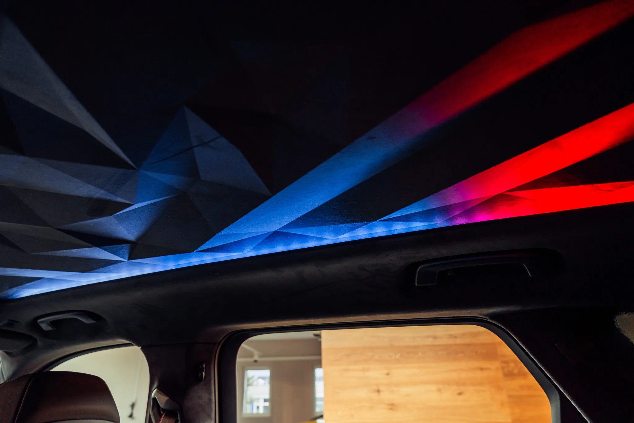 2025 BMW XM 50e, 12/22