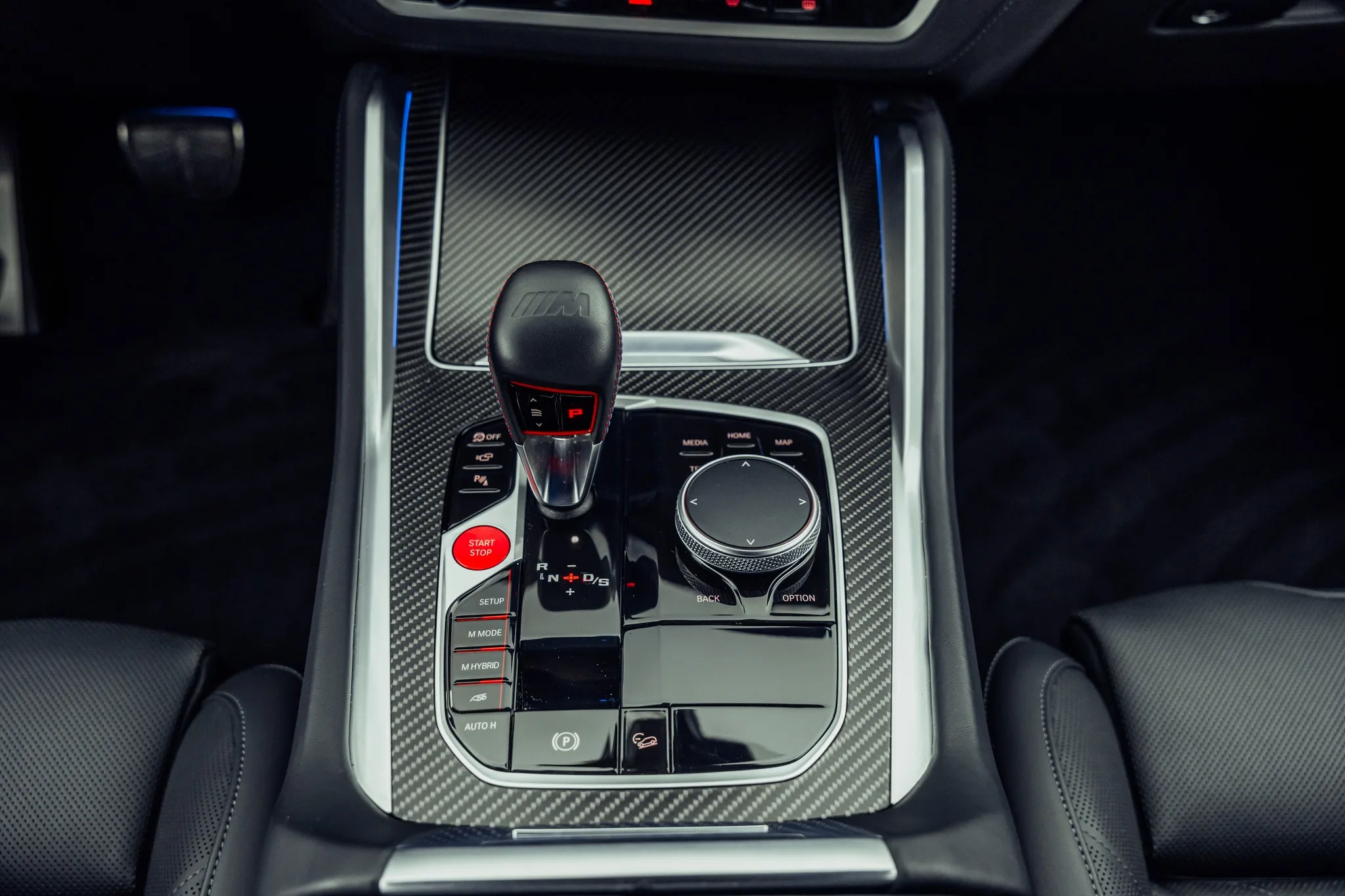 2025 BMW XM 50e, 15/22