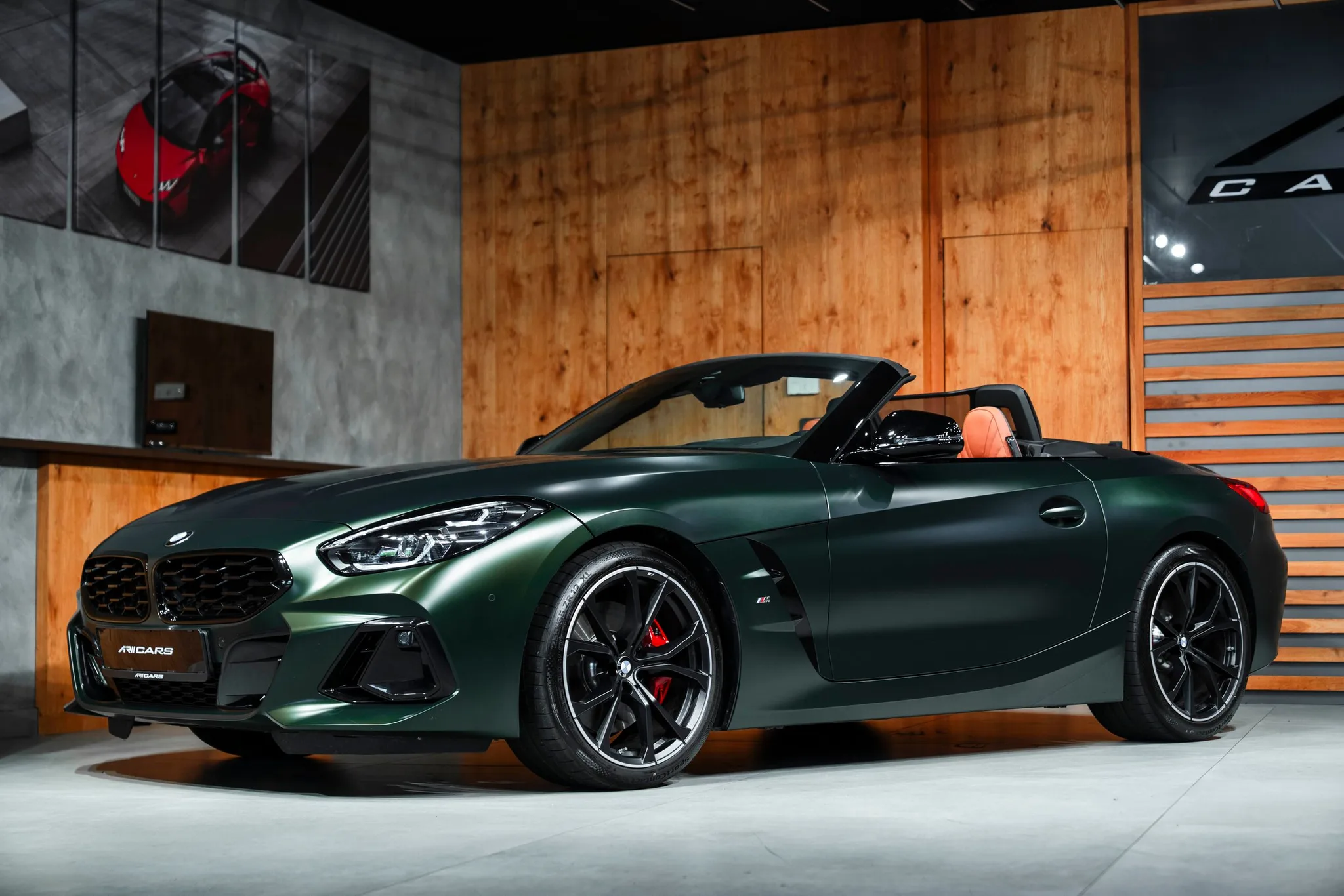 2025 BMW Z4 M40i angeboten von einem Fachhändler in Bratislava, Slowakei, Hauptfoto