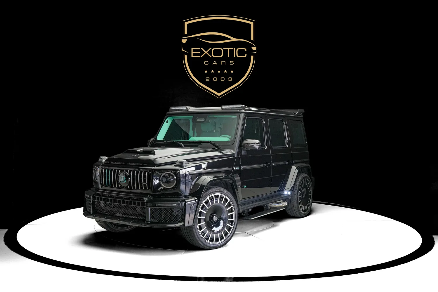 2025 Brabus G 800 en un concesionario especializado de Dubái, Emiratos Árabes Unidos, foto principal
