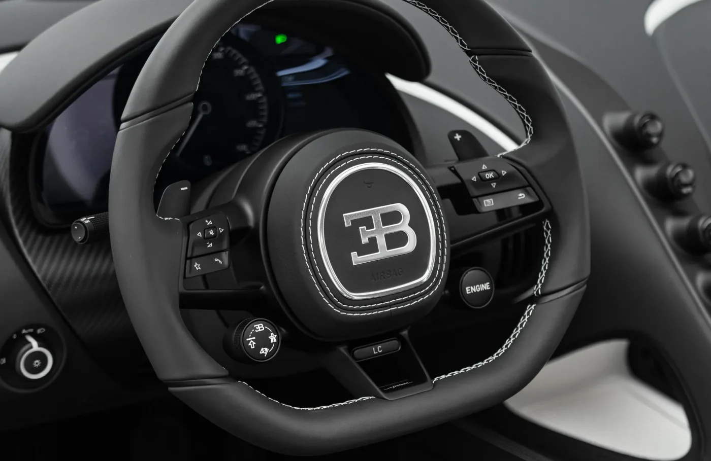 2025 Bugatti W16 Mistral offered by a specialist dealer in Dubai, United Arab Emirates, photo 7 of 10