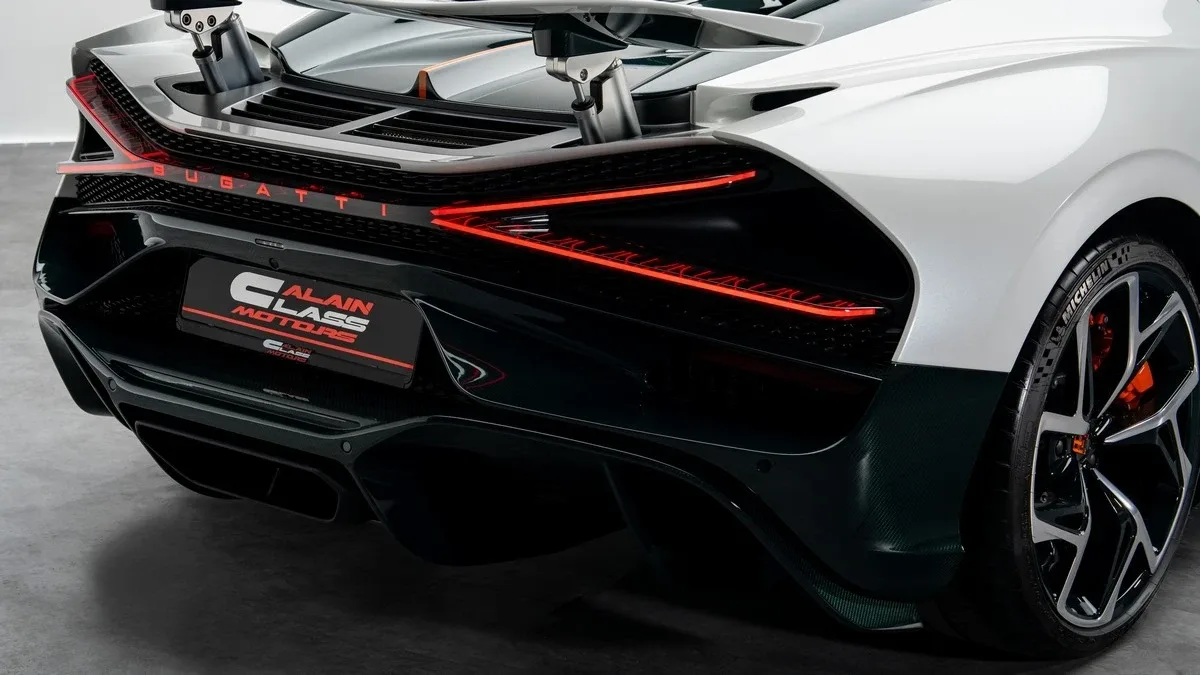 2025 Bugatti W16 Mistral, 13/30