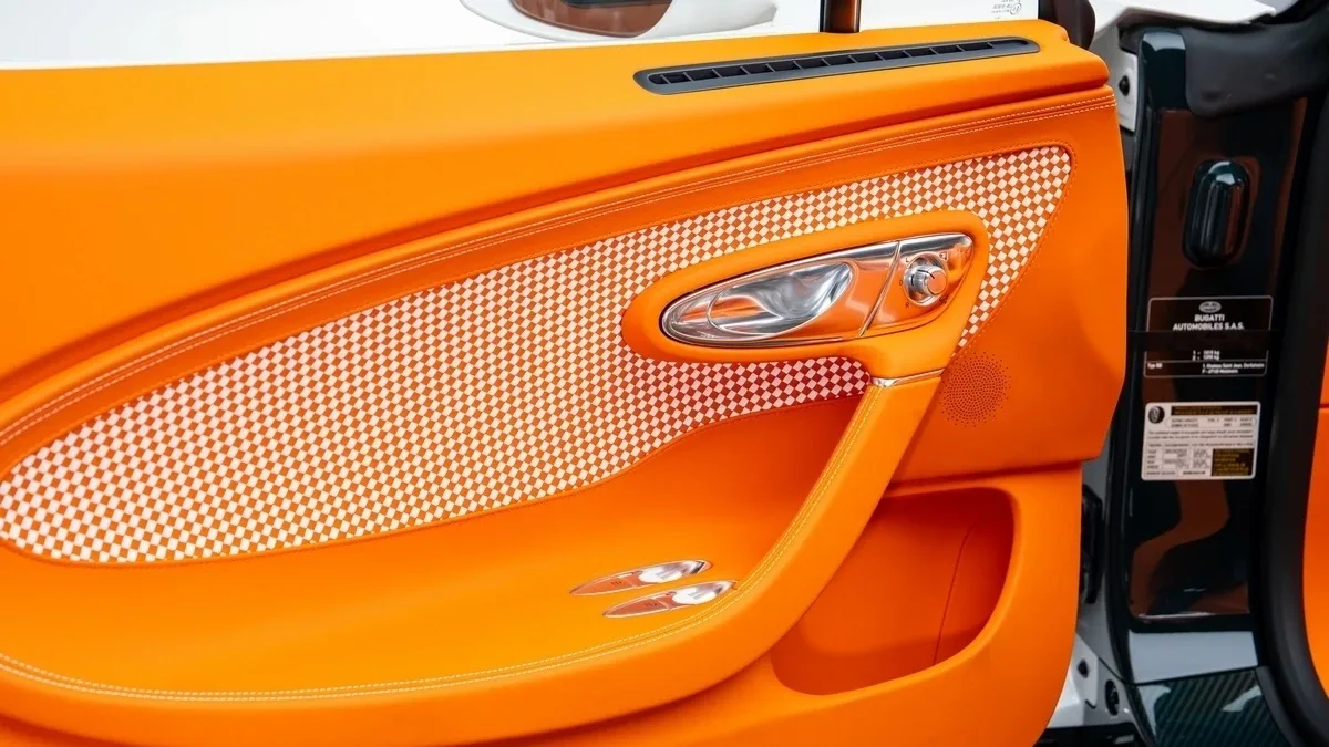 2025 Bugatti W16 Mistral, 23/30