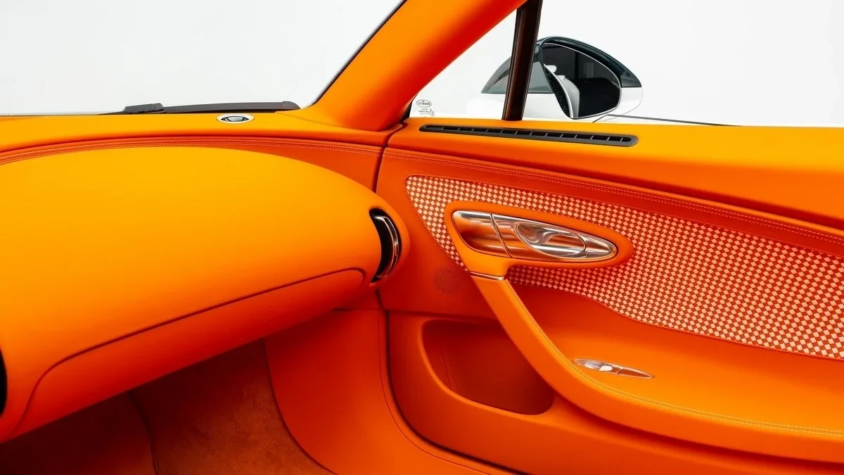 2025 Bugatti W16 Mistral, 27/30
