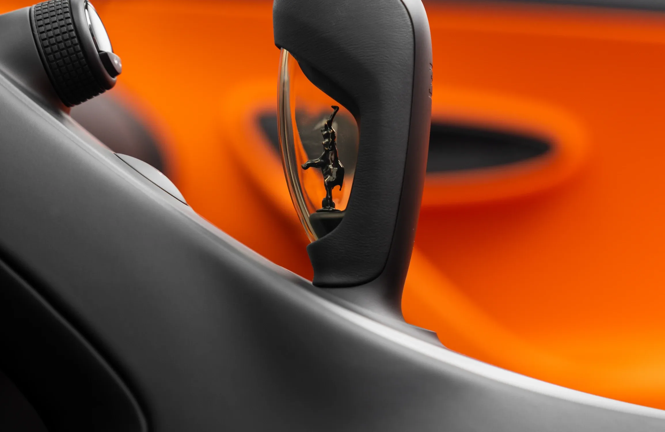 2025 Bugatti W16 Mistral, 11/30