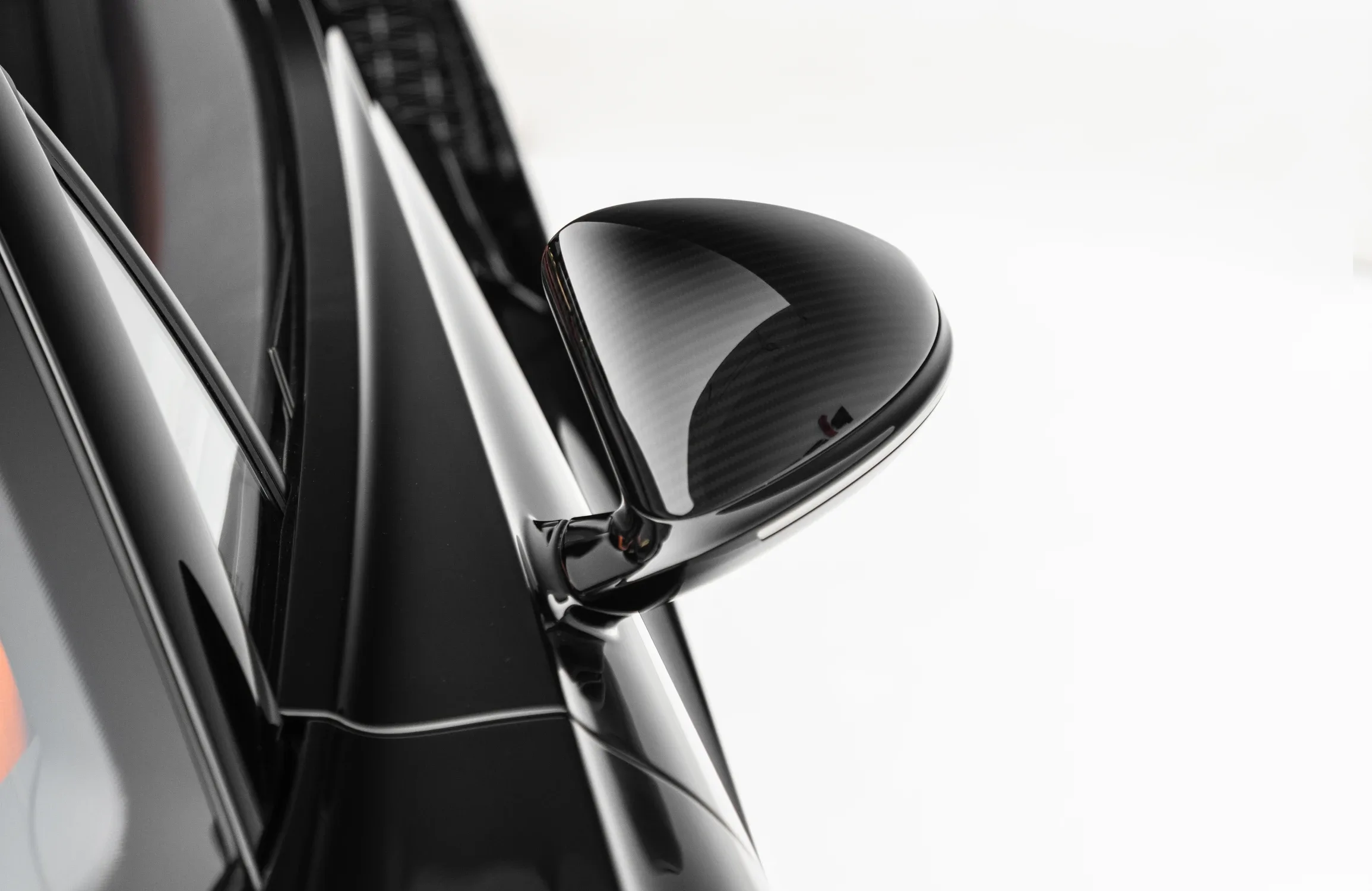 2025 Bugatti W16 Mistral, 24/30