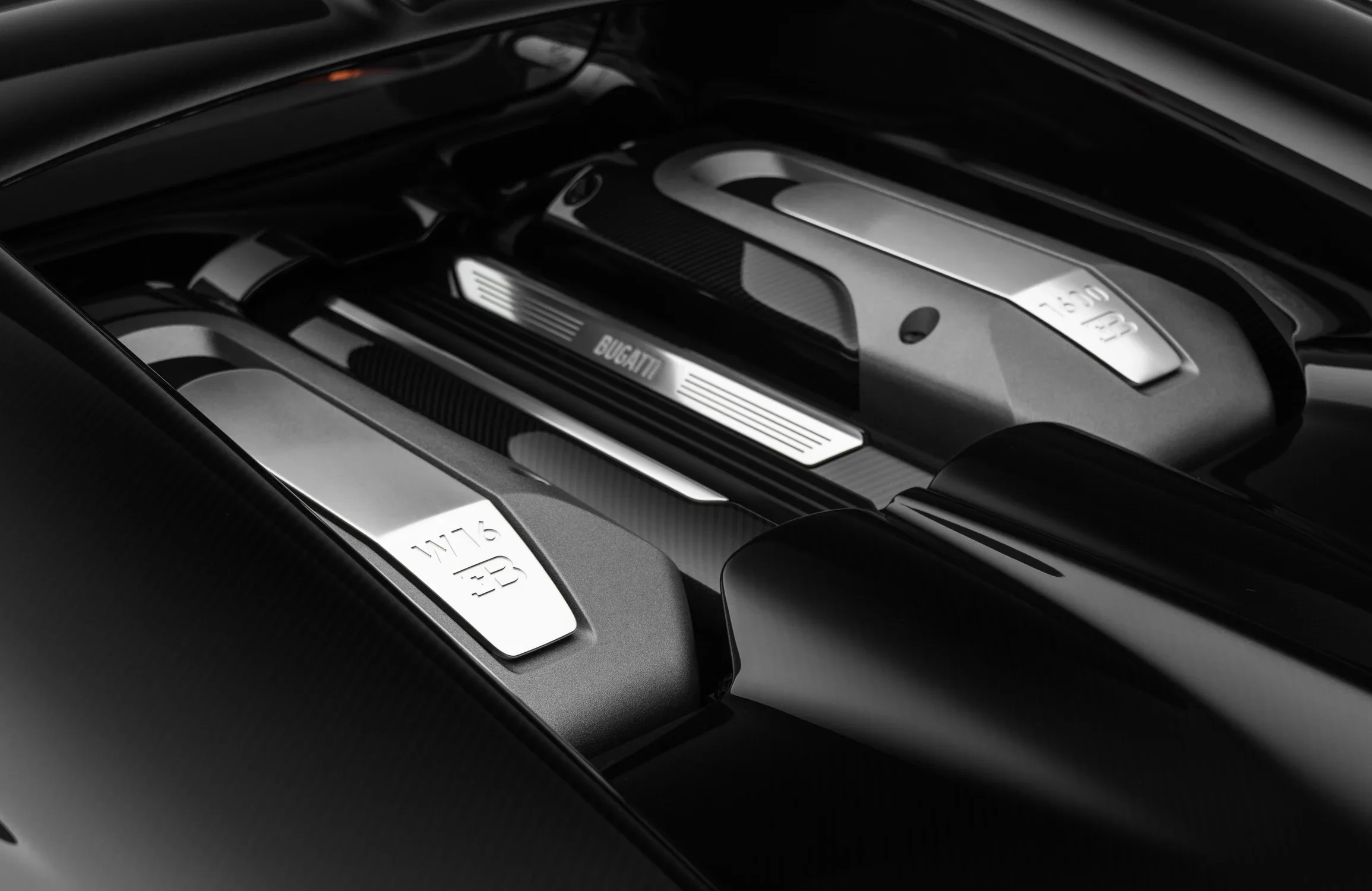 2025 Bugatti W16 Mistral, 26/30