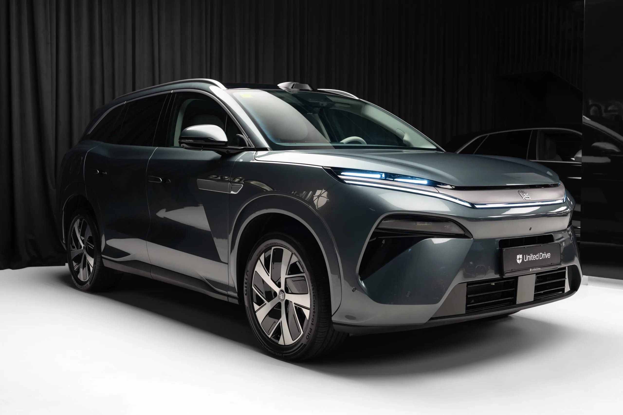 2025 BYD Tang L DM-p, 3/30