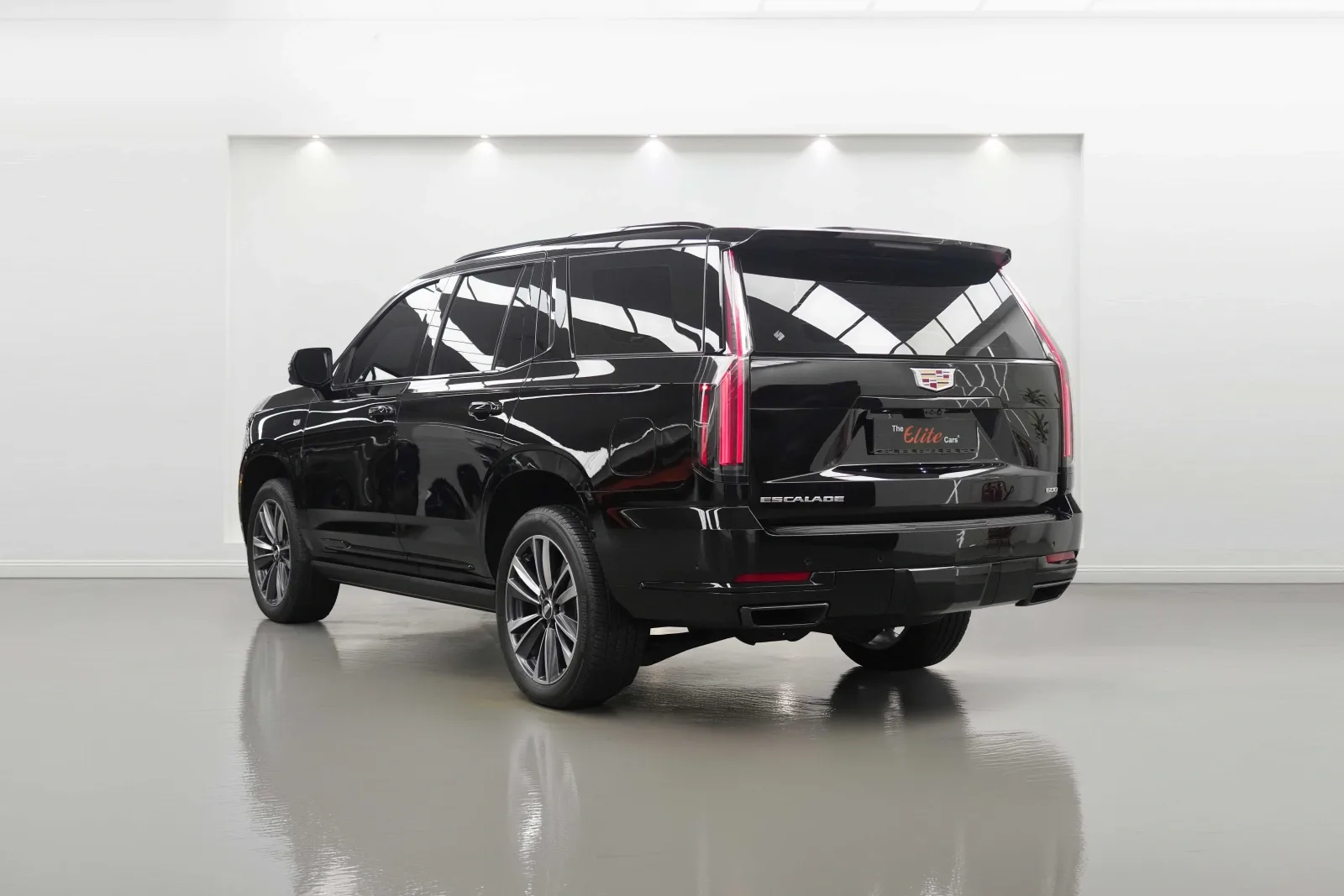2025 Cadillac Escalade 600 Sport, 4/16
