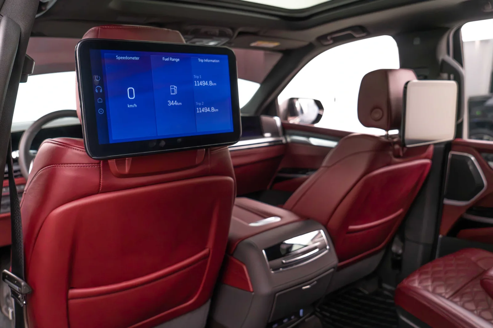 2025 Cadillac Escalade 600 Sport, 11/16