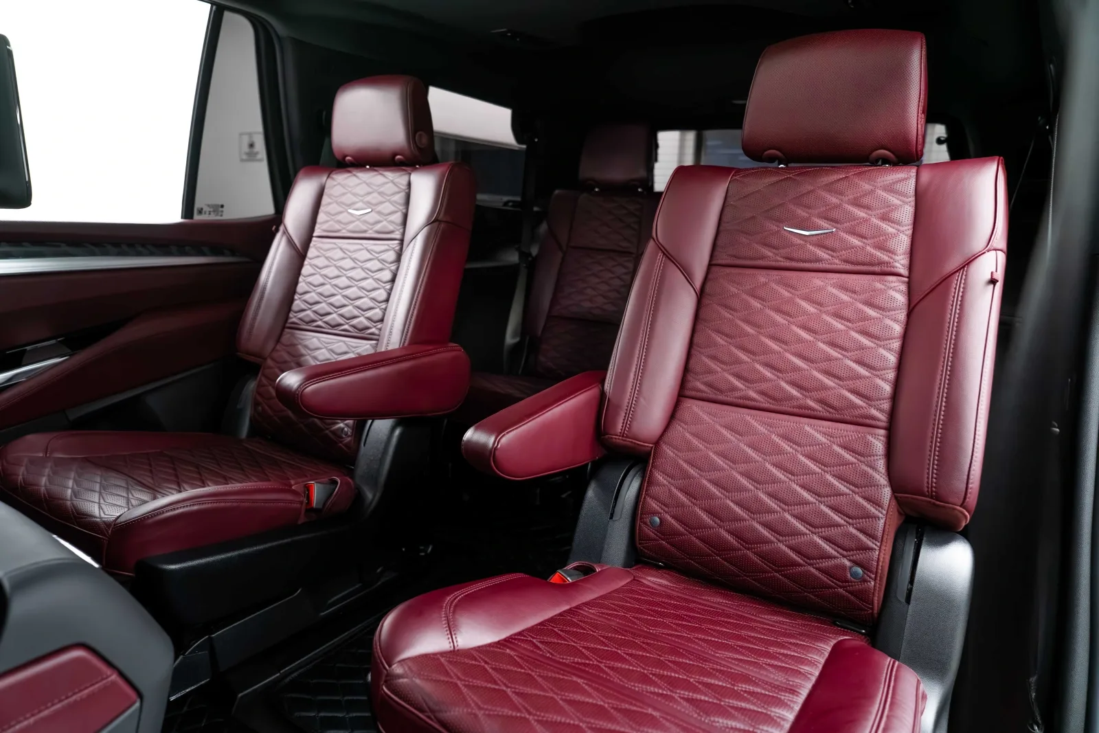 2025 Cadillac Escalade 600 Sport, 14/16