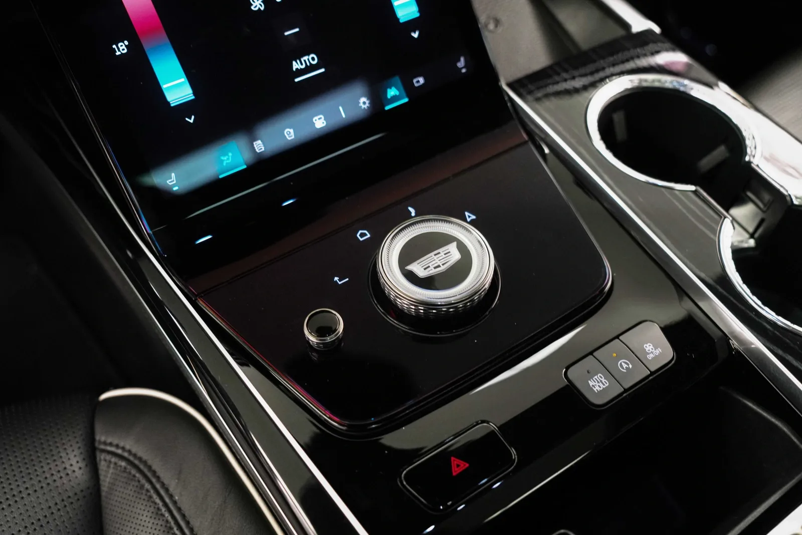 2025 Cadillac Escalade 600 Sport, 10/16