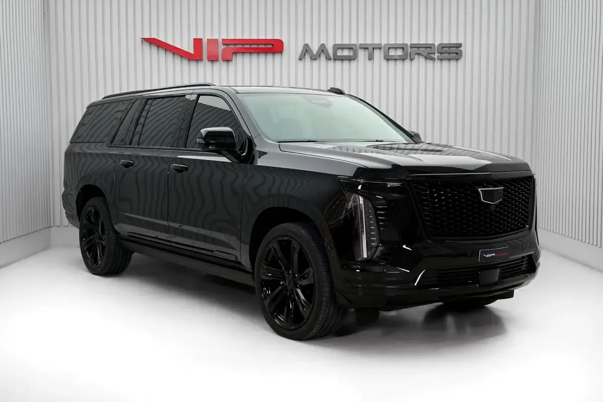 2025 Cadillac Escalade Platinum, 3/12