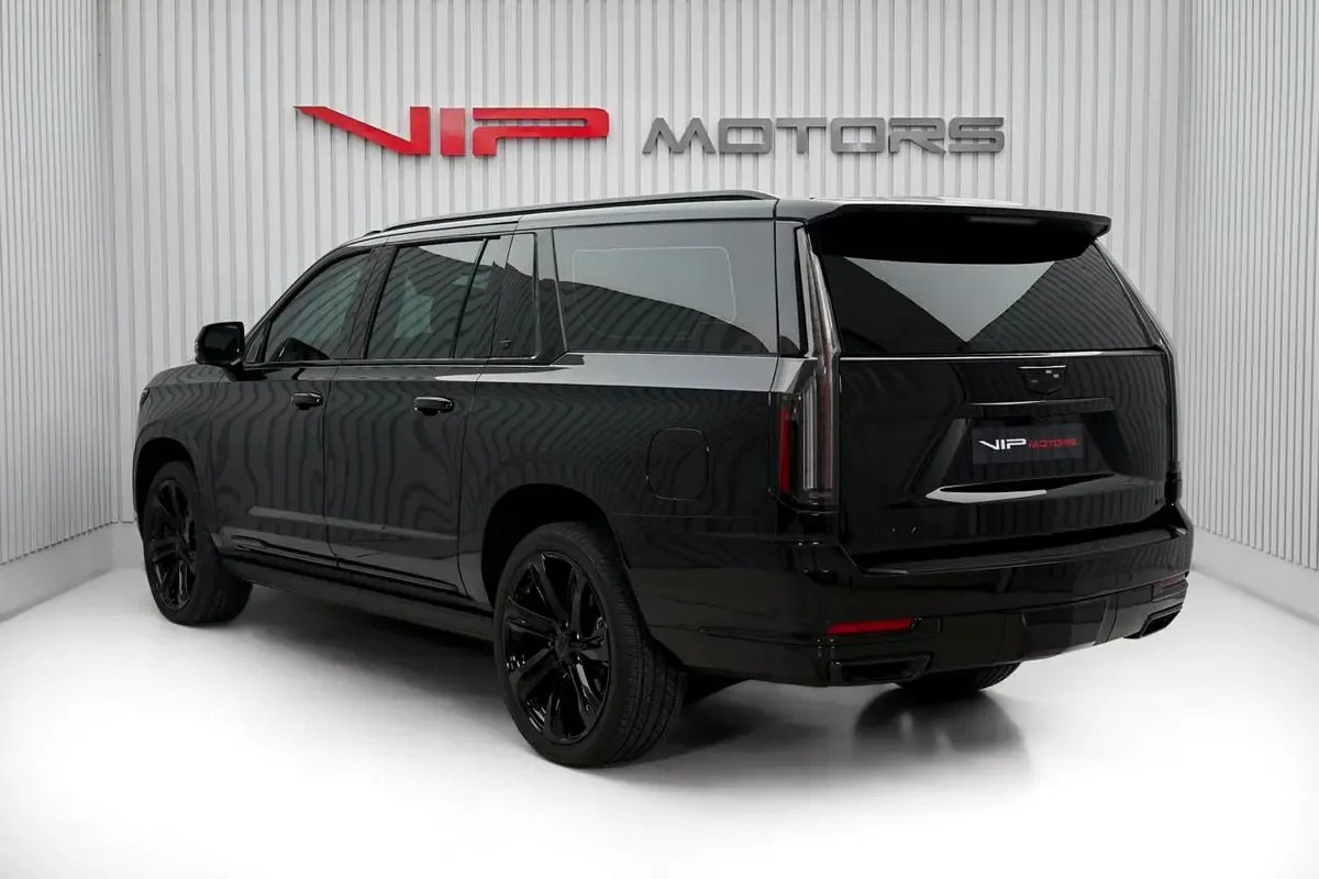 2025 Cadillac Escalade Platinum, 5/12