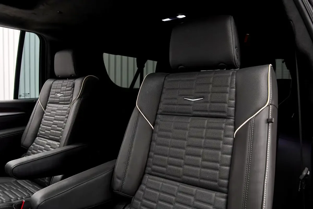 2025 Cadillac Escalade Platinum, 10/12