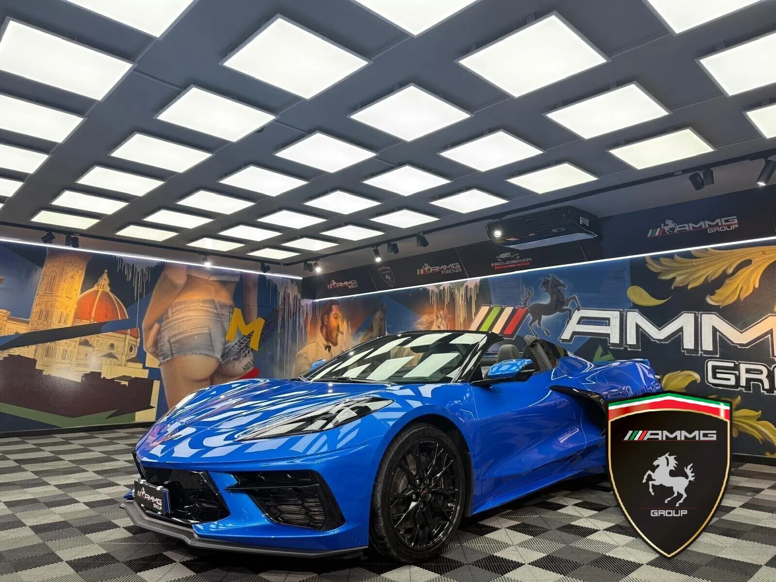 2025 Chevrolet Corvette Stingray Convertible 3LT proposée par un concessionnaire spécialisé à Calenzano, Italie, photo principale