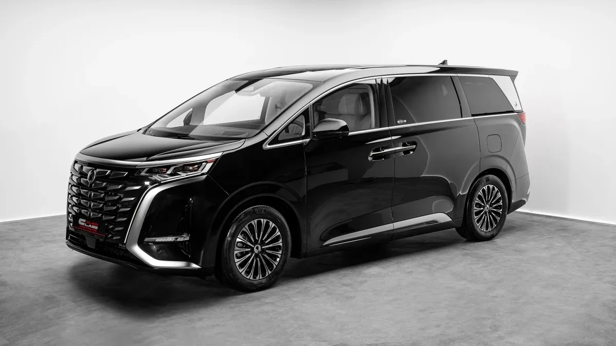 2025 Denza D9 Pioneer angeboten von einem Fachhändler in Dubai, Vereinigte Arabische Emirate, Foto 2 von 25