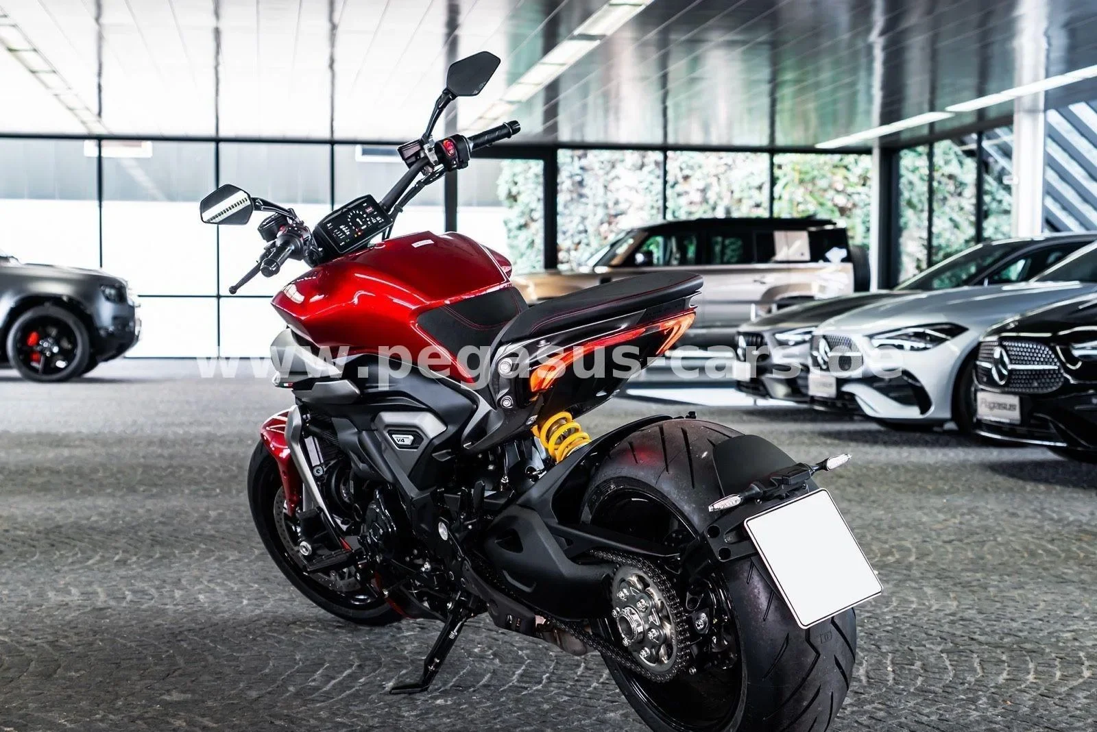 2025 Ducati XDiavel V4, 7/30