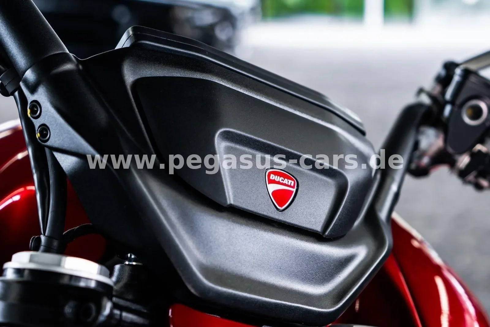 2025 Ducati XDiavel V4, 20/30